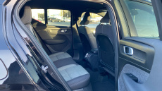 Volvo Xc40 2.0 B4P Plus Dark 5dr AWD Auto Petrol Estate